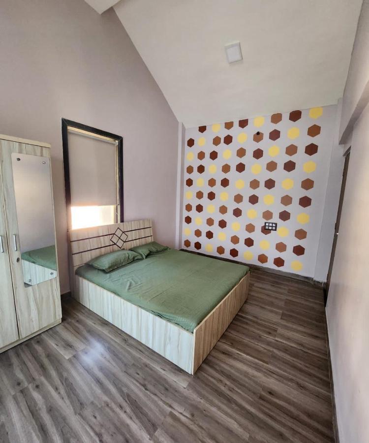 Aaradhya Villa 5 Bhk Ovala Thane Kolshet Exteriör bild